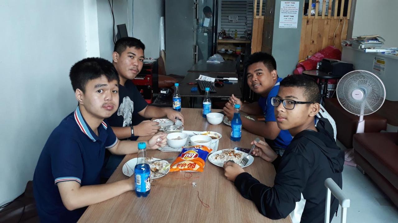 Unico Hostel Bangkok Eksteriør bilde